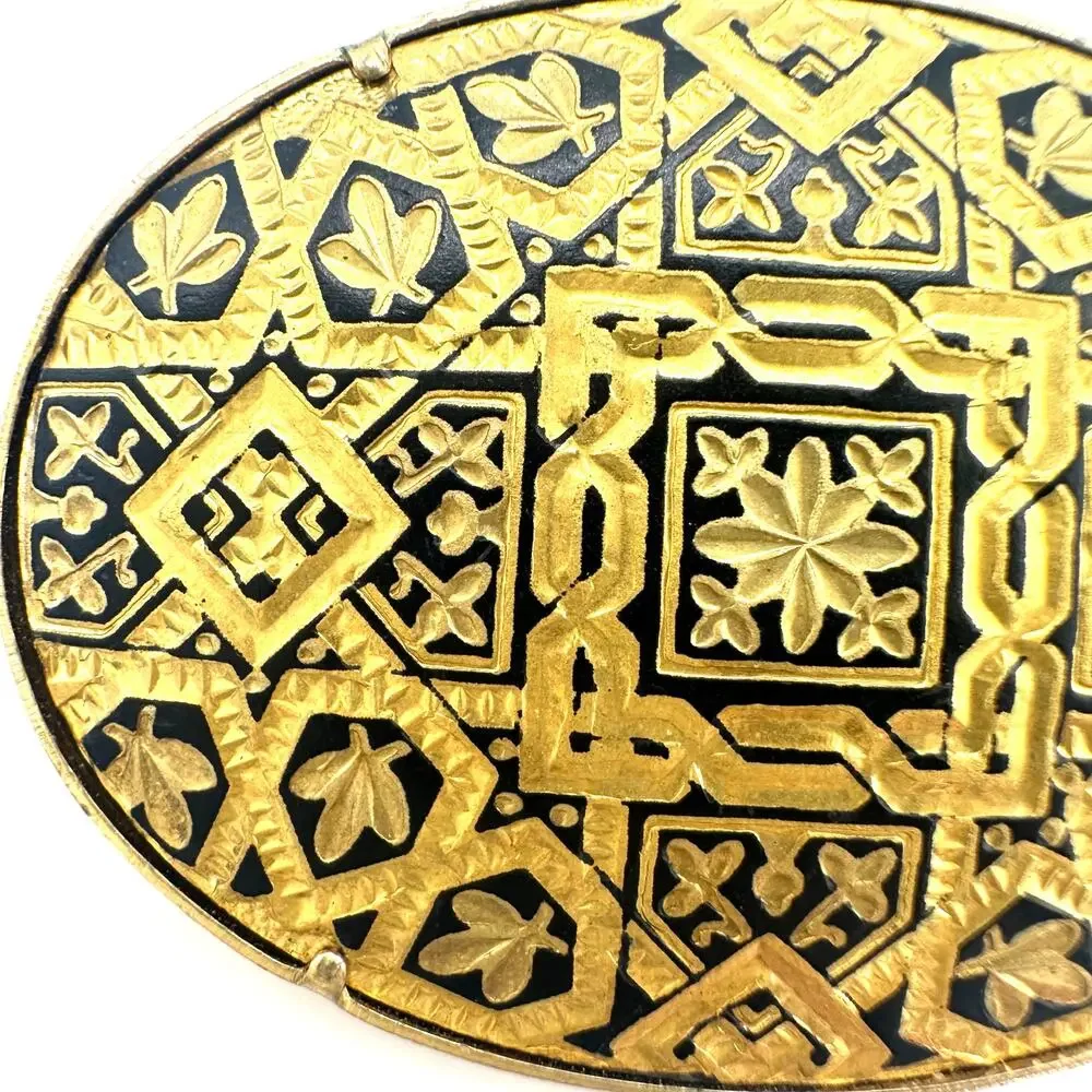 Vintage Japanese Damascene gold plated inlay black etched oval brooch pin